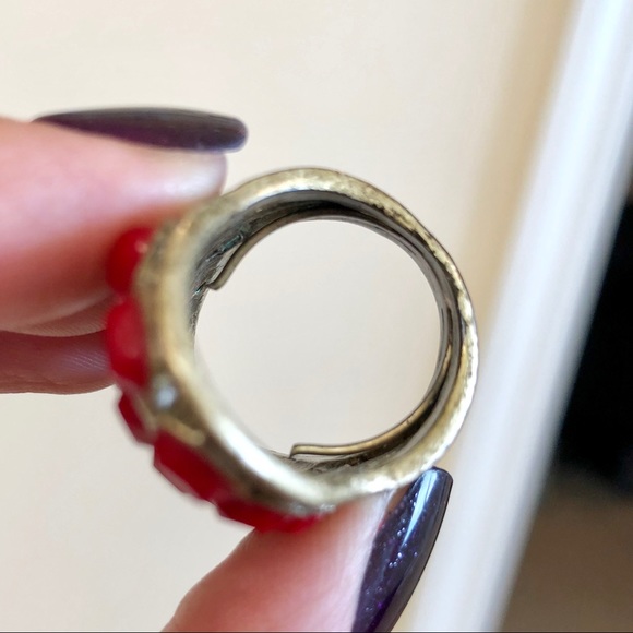Giant statement ring - Picture 7 of 8